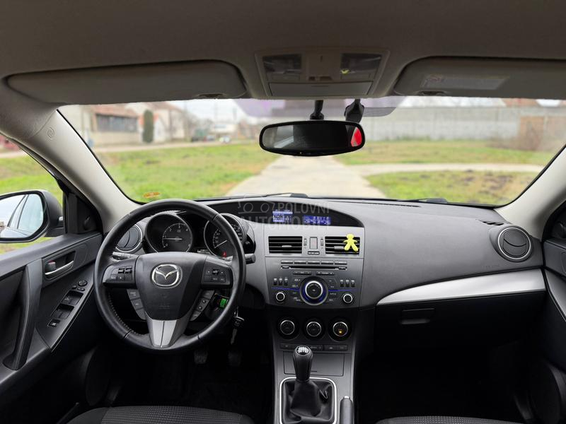 Mazda 3 1.6 Resty,Sport CH