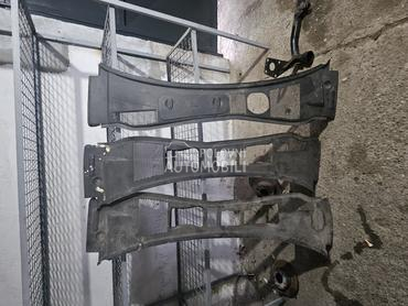 Kompletan Poklopac akumulatora za Volkswagen Passat B5, Passat B5.5 od 1997. do 2005. god.