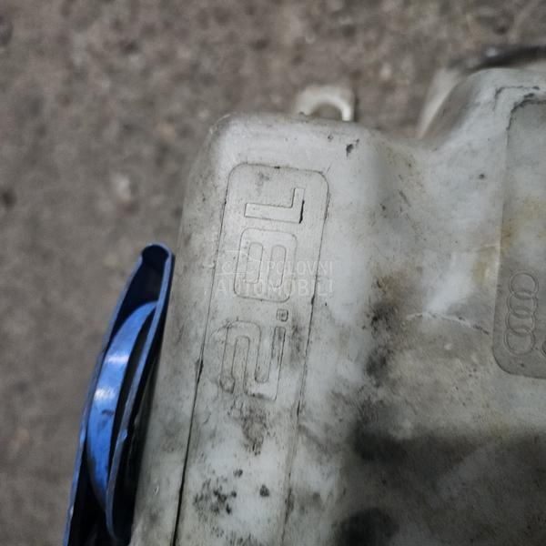 Boca tečnosti za brisače