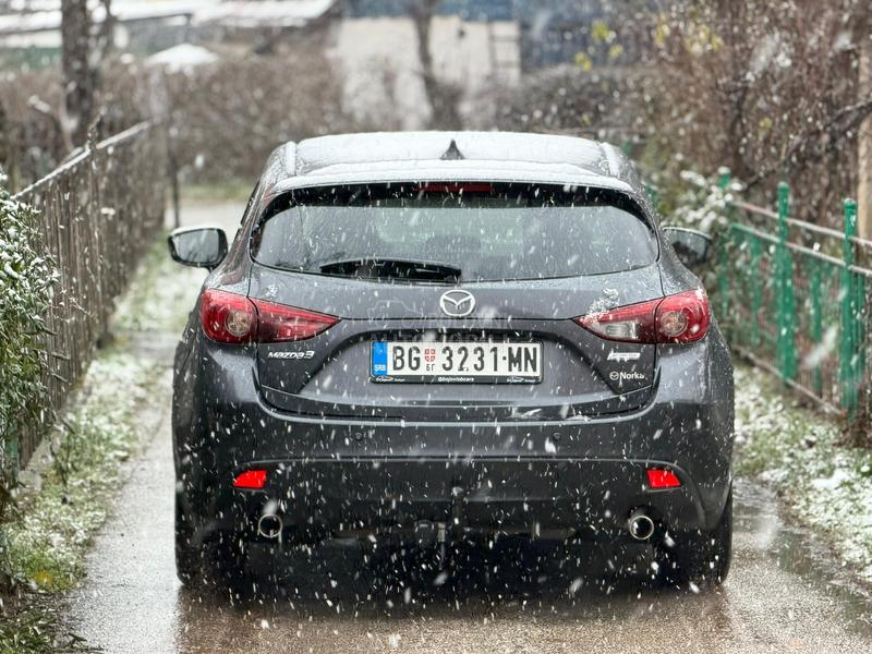 Mazda 3 