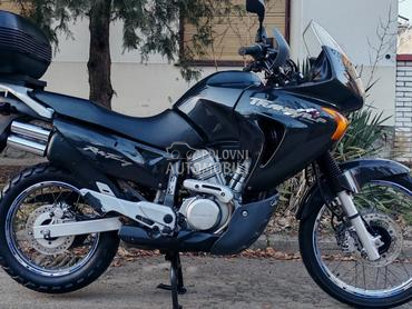 Honda transalp 650