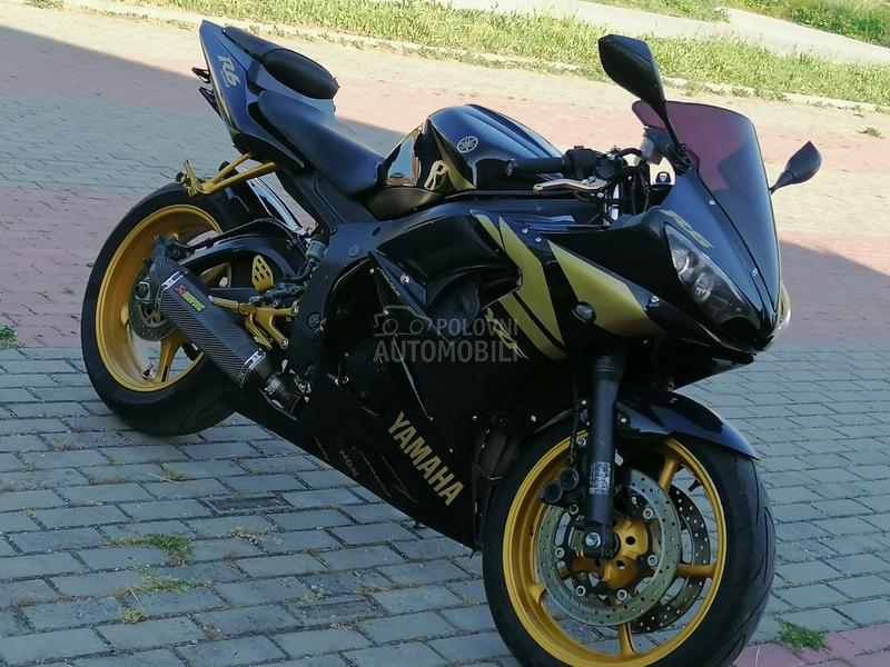 Yamaha R6