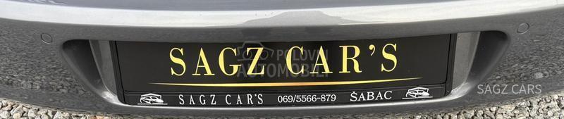 Volkswagen Golf 6 1.6 TDI HIGHLINE