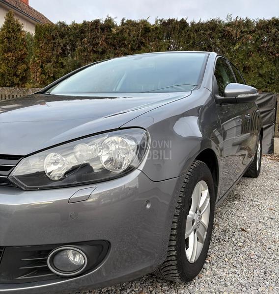 Volkswagen Golf 6 1.6 TDI HIGHLINE
