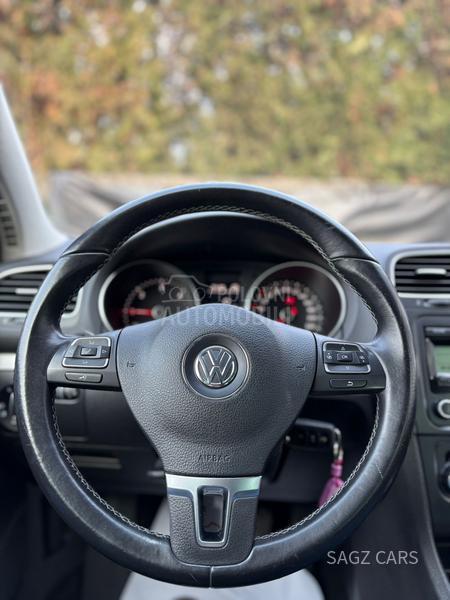 Volkswagen Golf 6 1.6 TDI HIGHLINE