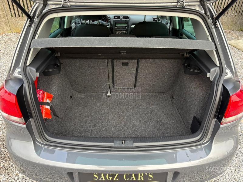 Volkswagen Golf 6 1.6 TDI HIGHLINE