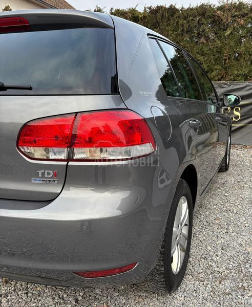 Volkswagen Golf 6 1.6 TDI HIGHLINE