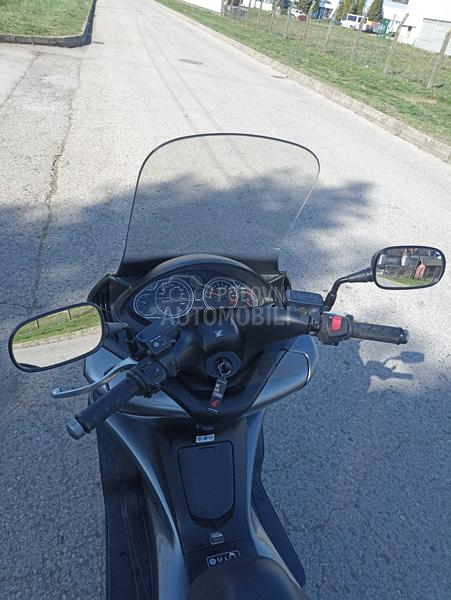 Honda Silver wing 400