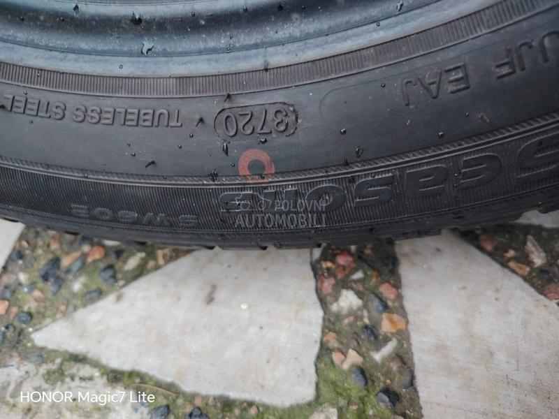 Goodride 205/55 R16 Zimska