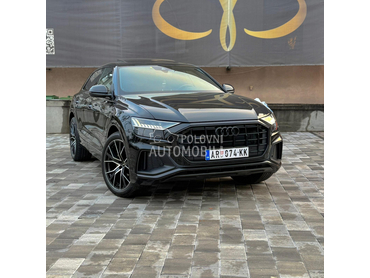 Audi Q8 3xS BLACK EDT