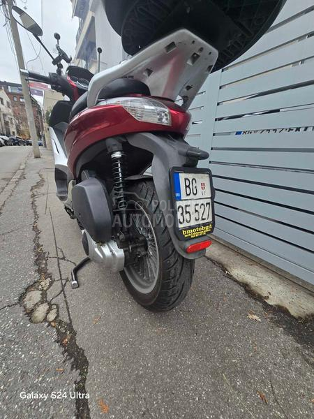 Piaggio Beverli 300