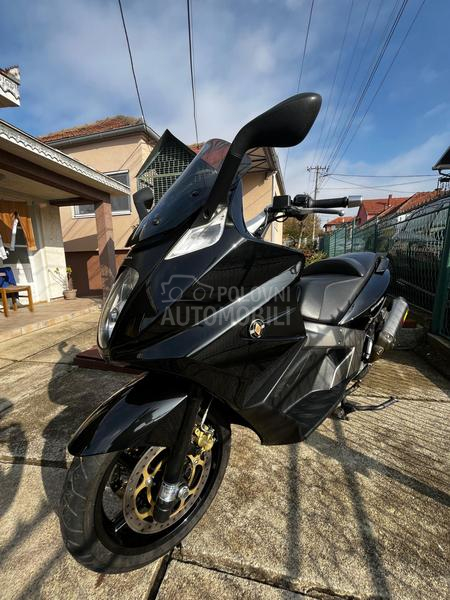 Gilera GP 800, GP800