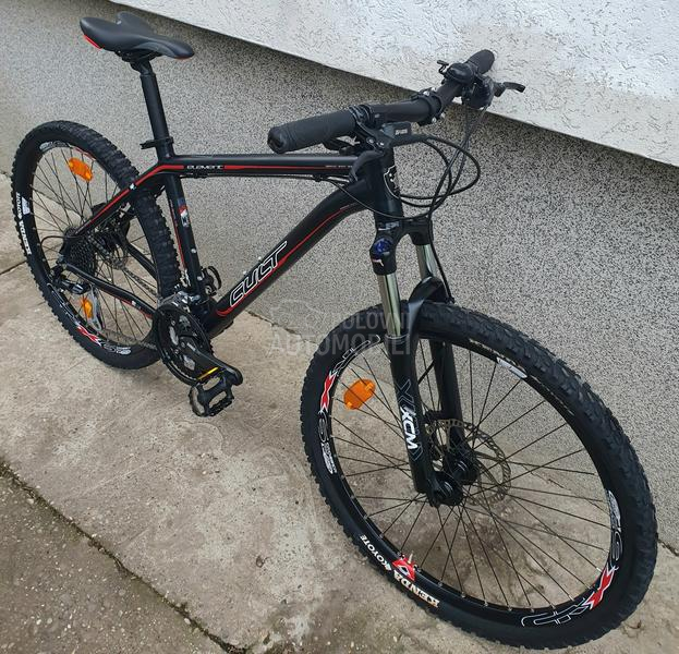 KTM CULT ELEMENT 3X9
