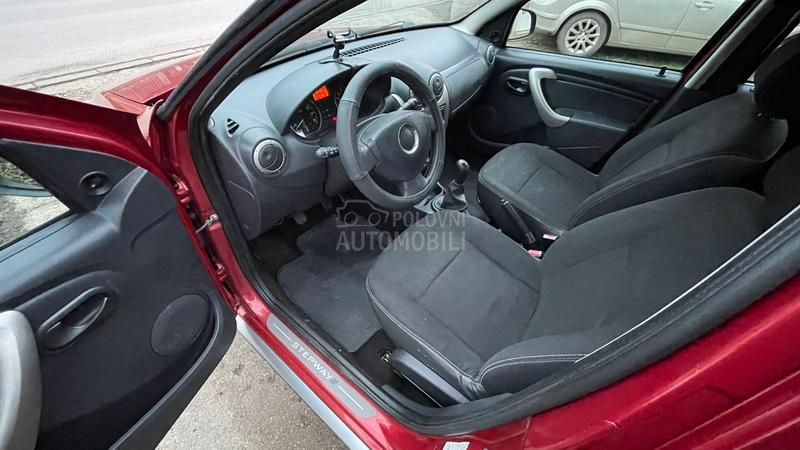 Dacia Stepway 1.6