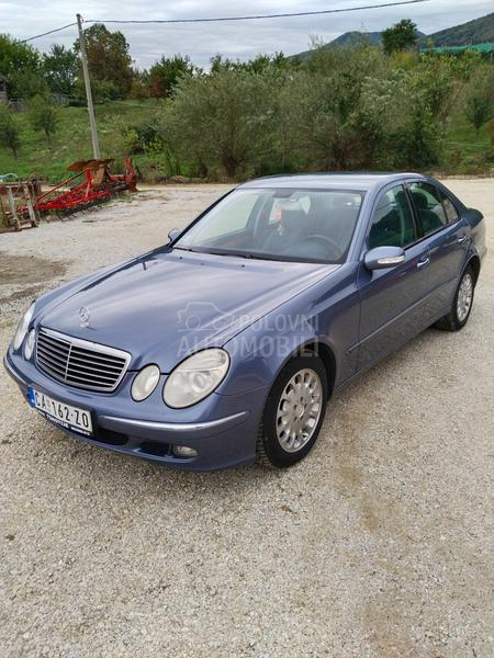 Mercedes Benz E 220 CDI