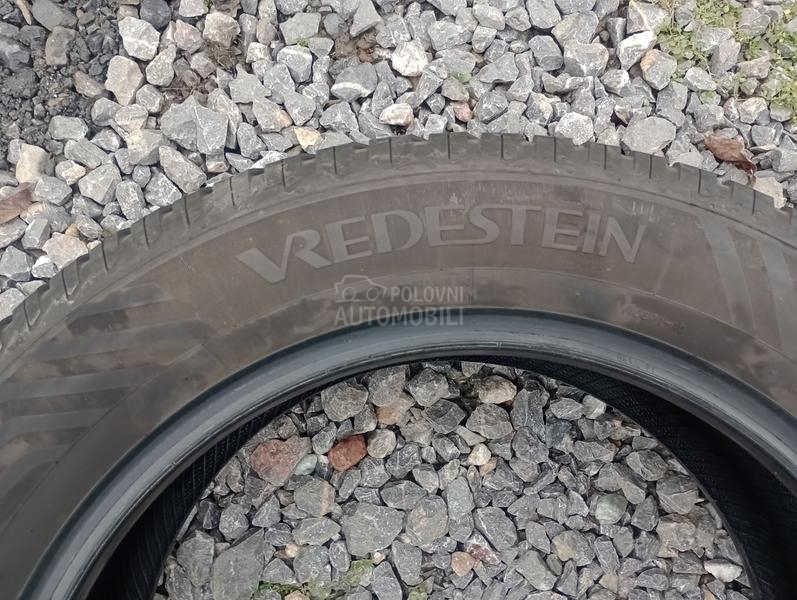 Vredestein 205/55 R16 Zimska
