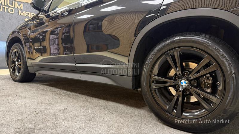 BMW X1 //1.5D//NOV/LED