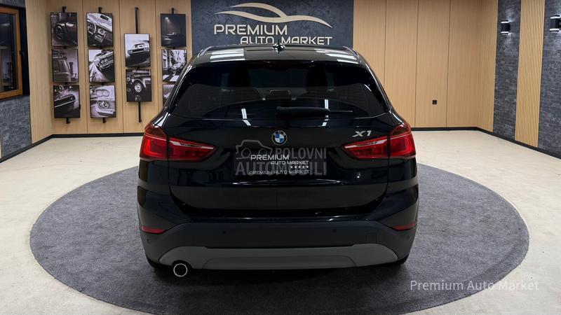 BMW X1 //1.5D//NOV/LED