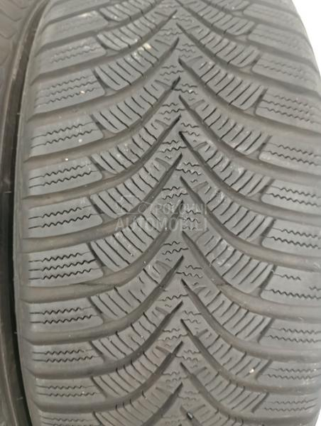 Hankook 205/55 R16 Zimska