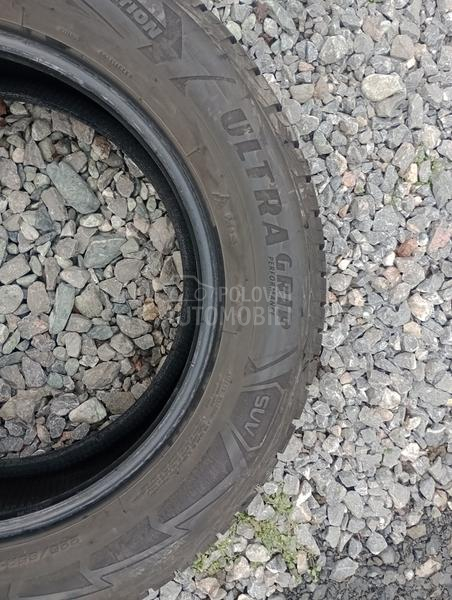 Goodyear 225/65 R17 Zimska