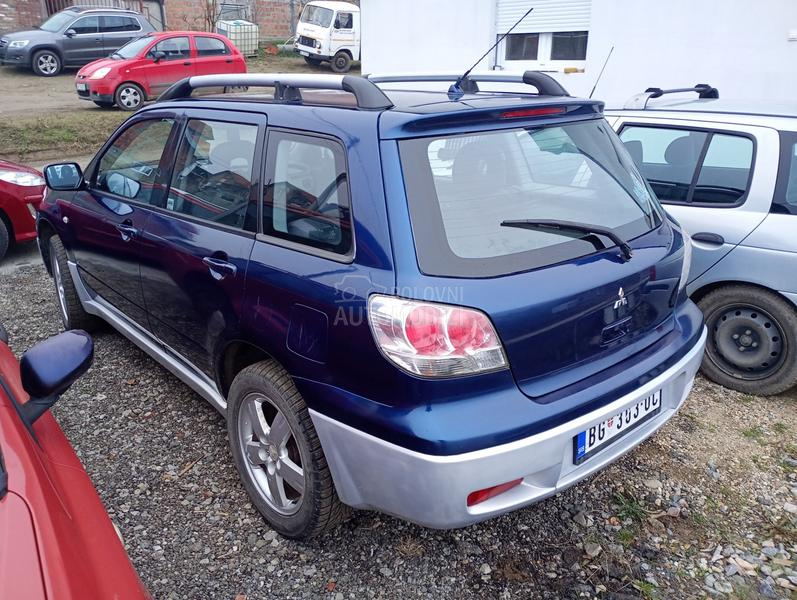 Mitsubishi Outlander 