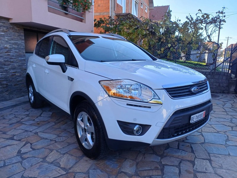 Ford Kuga 2.0 / 4X4 / CH