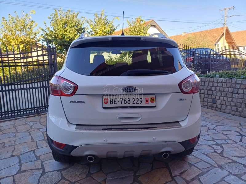 Ford Kuga 2.0 / 4X4 / CH