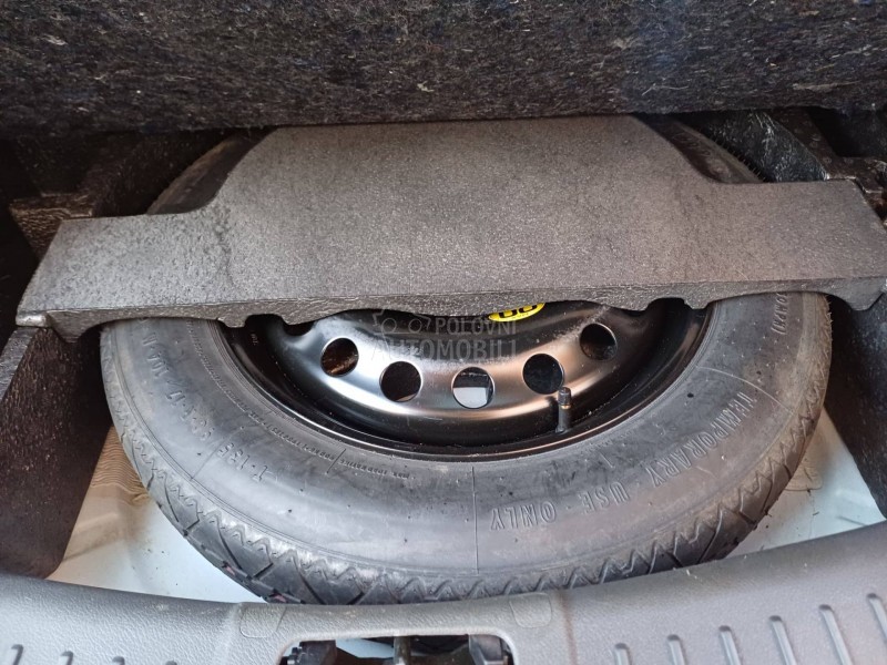 Ford Kuga 2.0 / 4X4 / CH