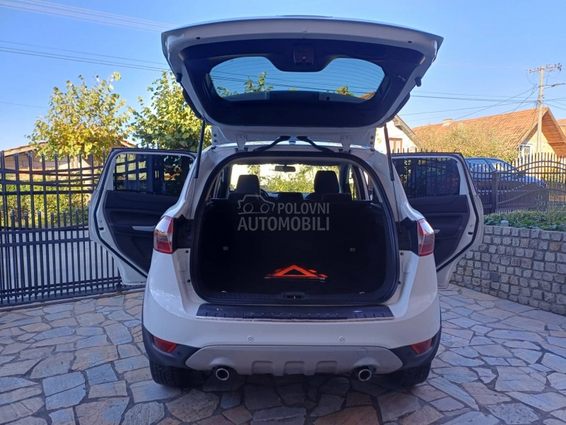 Ford Kuga 2.0 / 4X4 / CH
