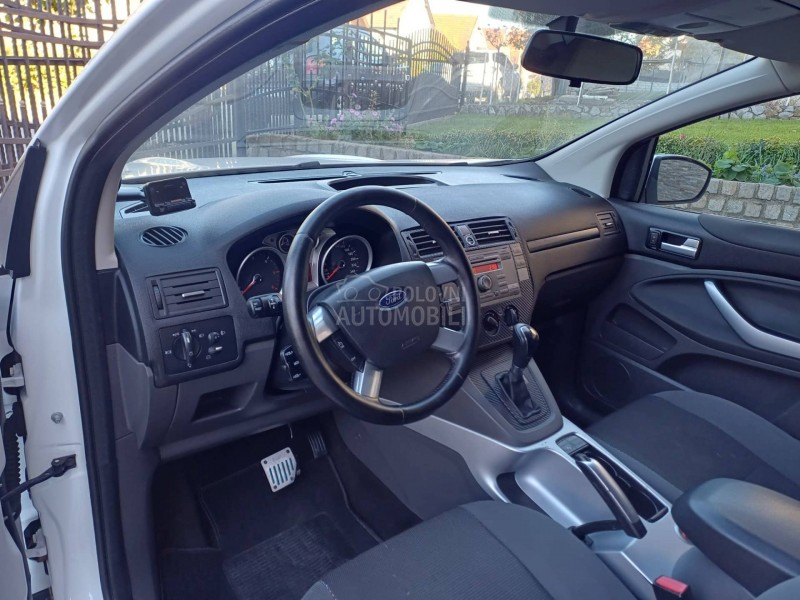 Ford Kuga 2.0 / 4X4 / CH