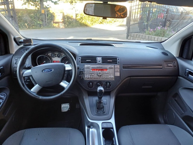 Ford Kuga 2.0 / 4X4 / CH