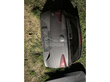 Alfa Romeo Stelvio 2017. god. -  kompletan auto u delovima