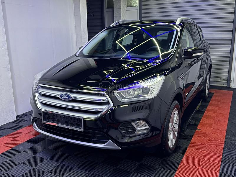 Ford Kuga NOV N O V
