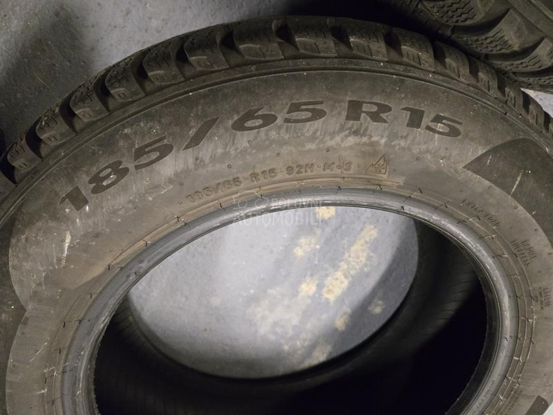 Pirelli 185/65 R15 Zimska