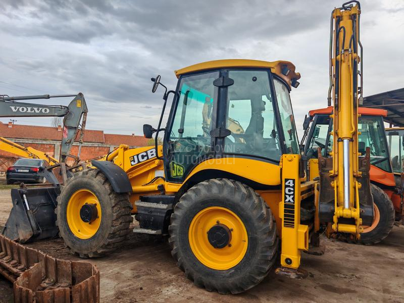 JCB 4CX