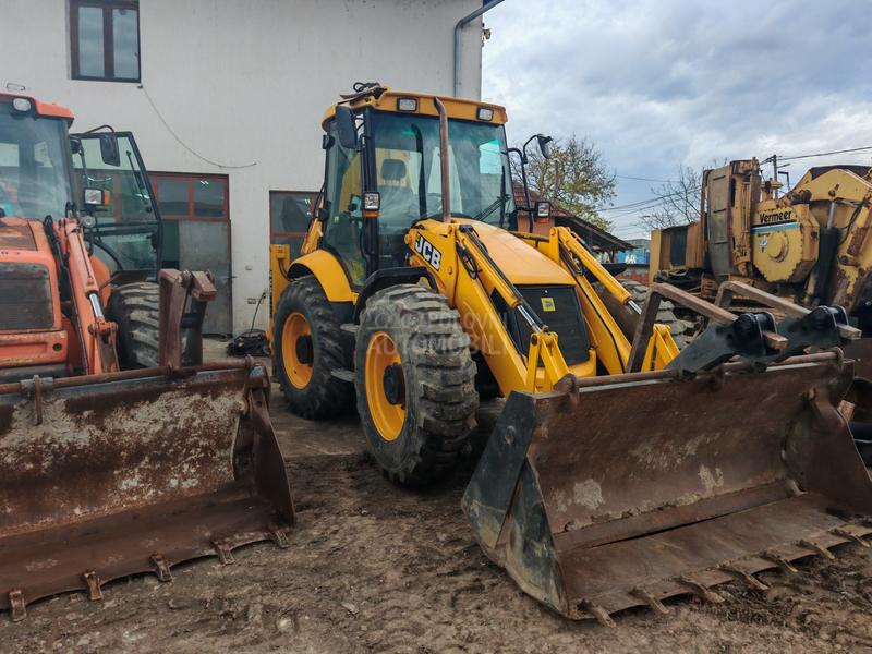 JCB 4CX