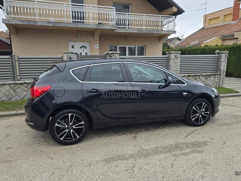 Opel Astra J 1.6 cdti COSMO