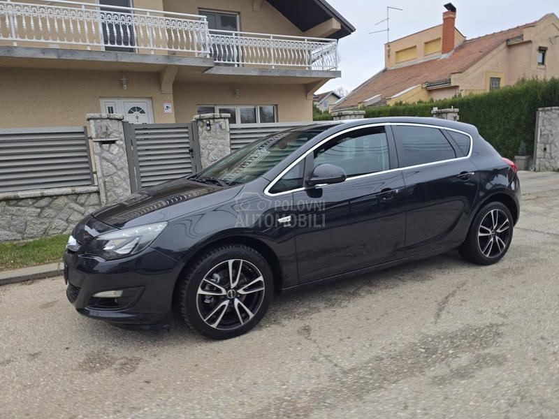 Opel Astra J 1.6 cdti COSMO