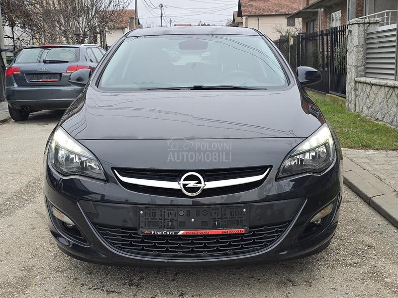 Opel Astra J 1.6 cdti COSMO