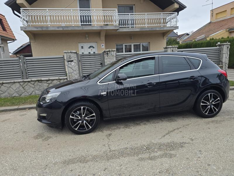 Opel Astra J 1.6 cdti COSMO