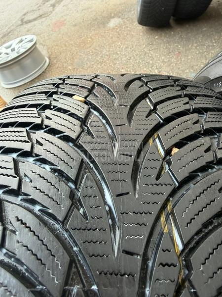 Nokian 225/45 R17 Zimska