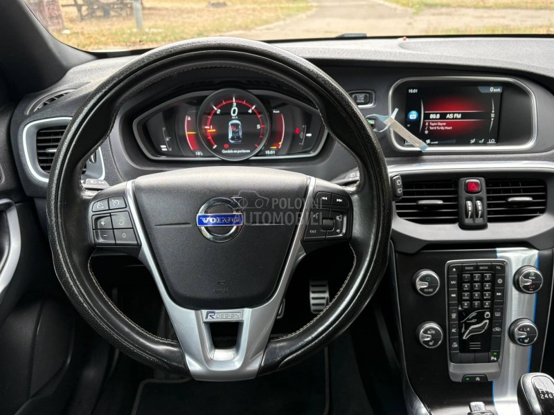 Volvo V40 r-design 2.0diz D2