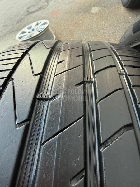 Hankook 255/45 R19 Letnja