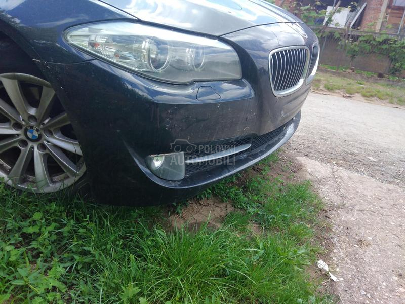 Delovi za BMW 520