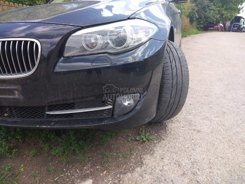Delovi za BMW 520