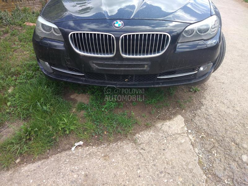 Delovi za BMW 520