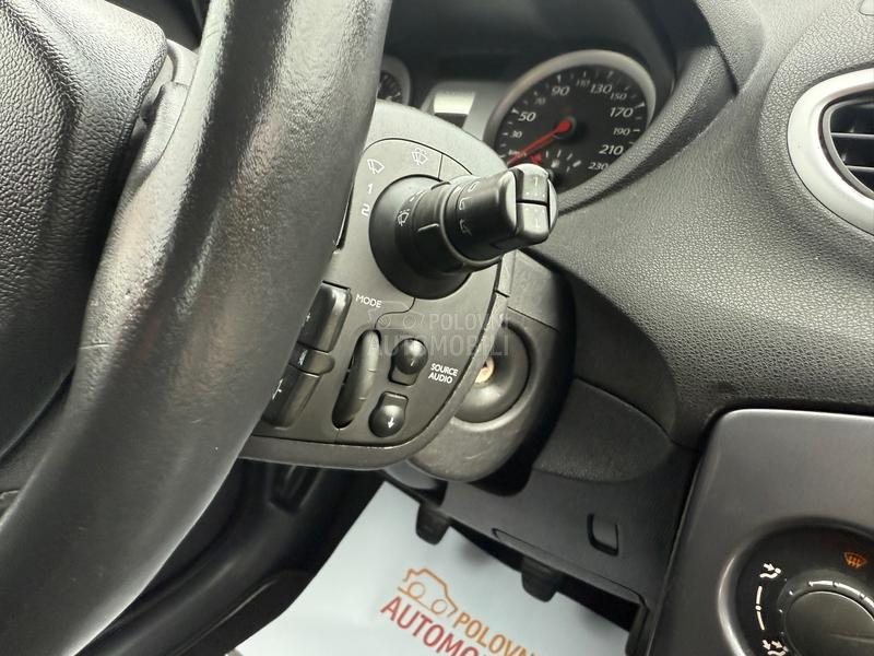 Renault Clio 1.2b t.o.p