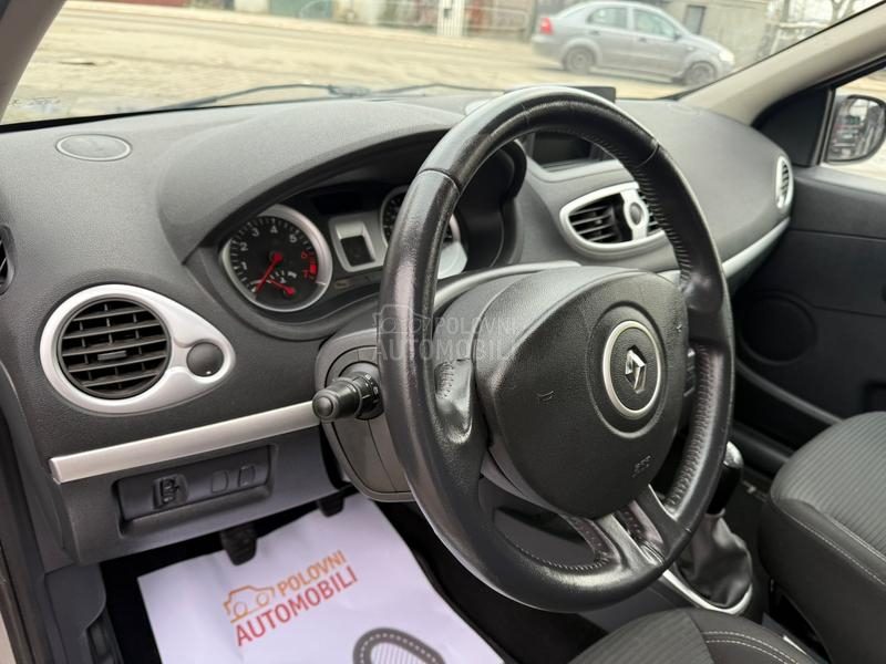 Renault Clio 1.2b t.o.p