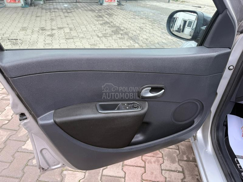 Renault Clio 1.2b t.o.p