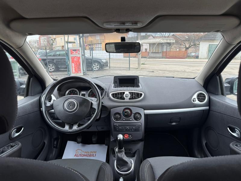 Renault Clio 1.2b t.o.p